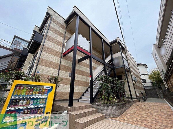 レオパレスグレイス パティオの物件外観写真